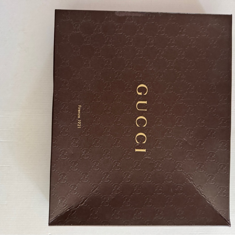 Gucci Orange Leather Sleeve - Picture 8 of 8